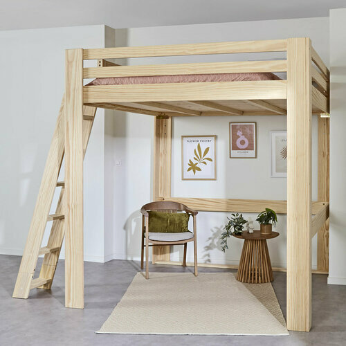 Ambiance avec vue de profil - Lit mezzanine 2 places Suri bois naturel